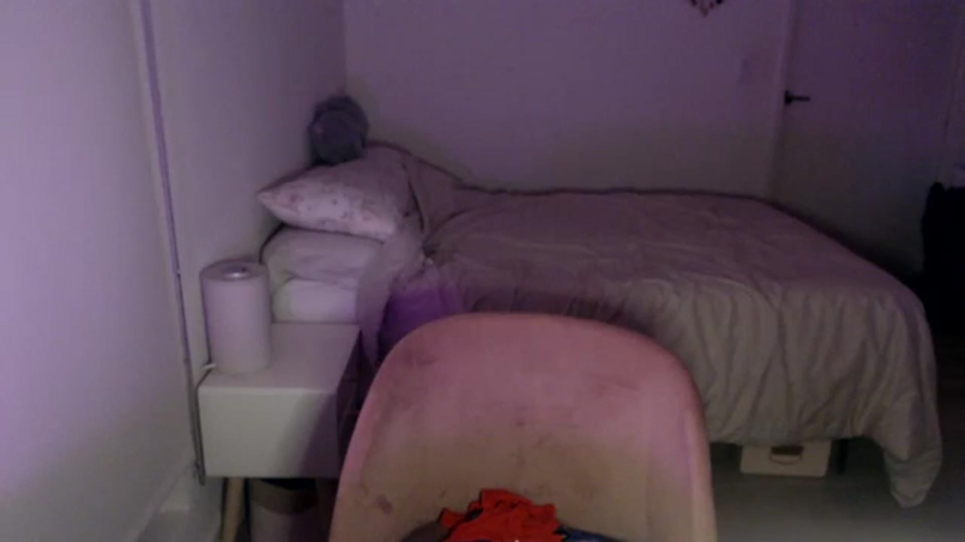 Gallery image thumbnail from Sleepych3w's myfreecams stream on, 04/15/2024, 04:52 image 12 of 20