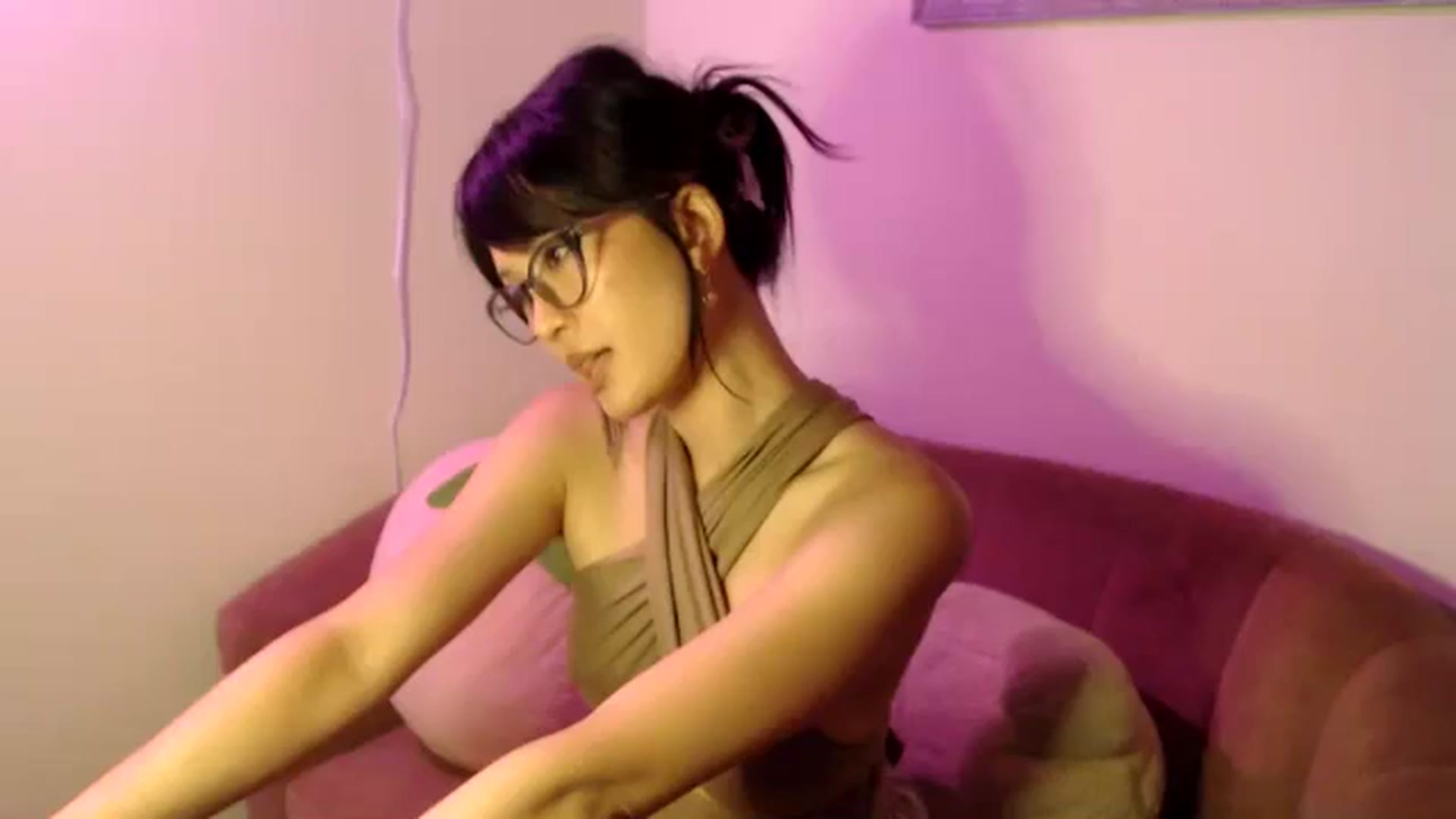 Gallery image thumbnail from Sleepych3w's myfreecams stream on, 06/07/2024, 03:41 image 16 of 20