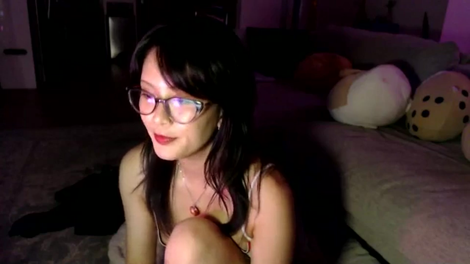 Gallery image thumbnail from Sleepych3w's myfreecams stream on, 06/15/2024, 05:34 image 12 of 20