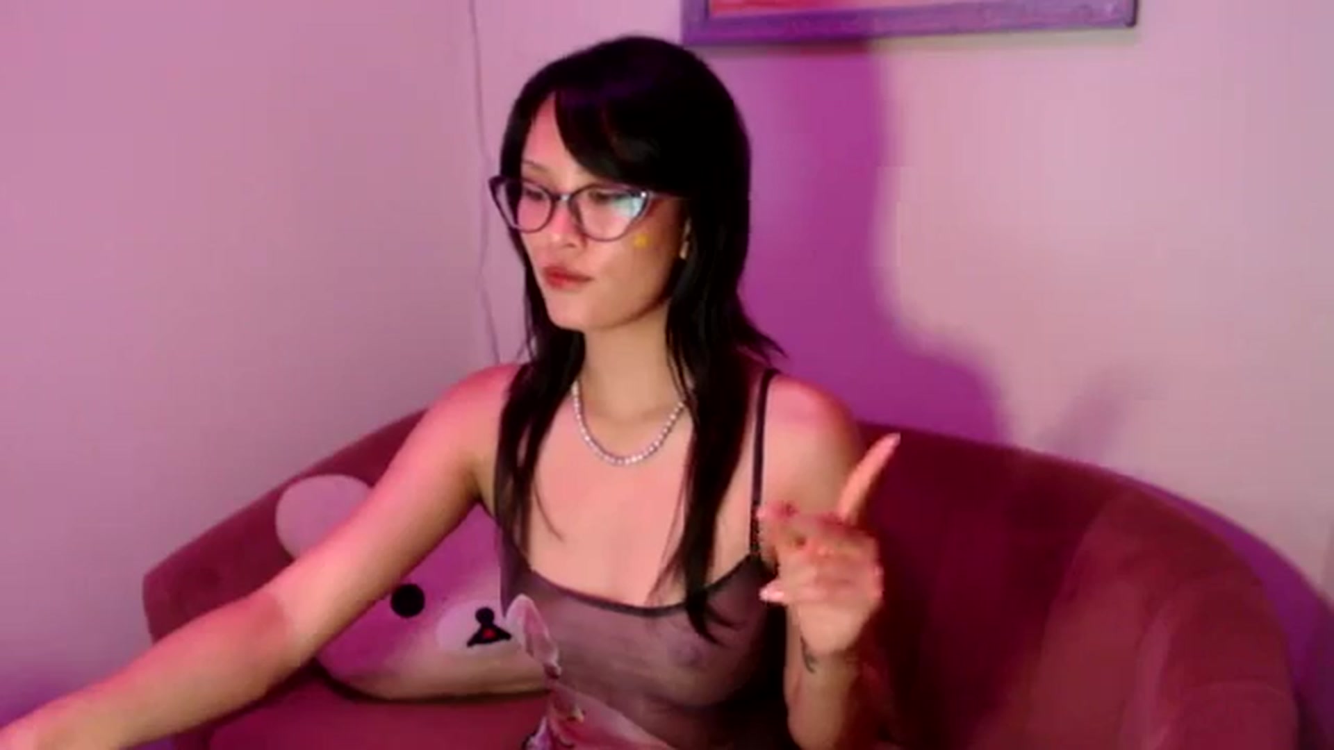 Gallery image thumbnail from Sleepych3w's myfreecams stream on, 07/04/2024, 03:36 image 16 of 20