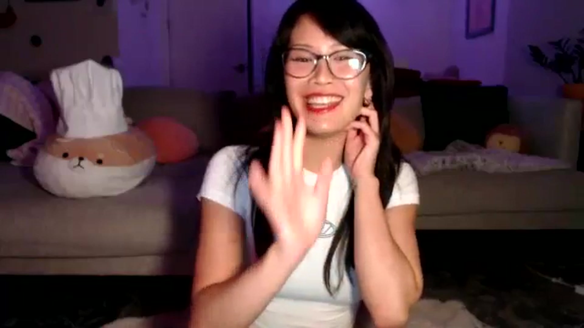Gallery image thumbnail from Sleepych3w's myfreecams stream on, 08/05/2024, 04:23 image 14 of 20