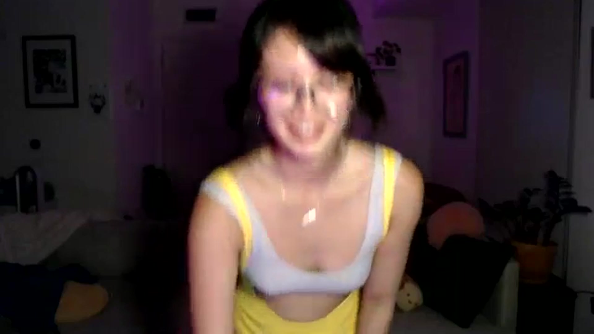 Gallery image thumbnail from Sleepych3w's myfreecams stream on, 08/15/2024, 05:27 image 10 of 20
