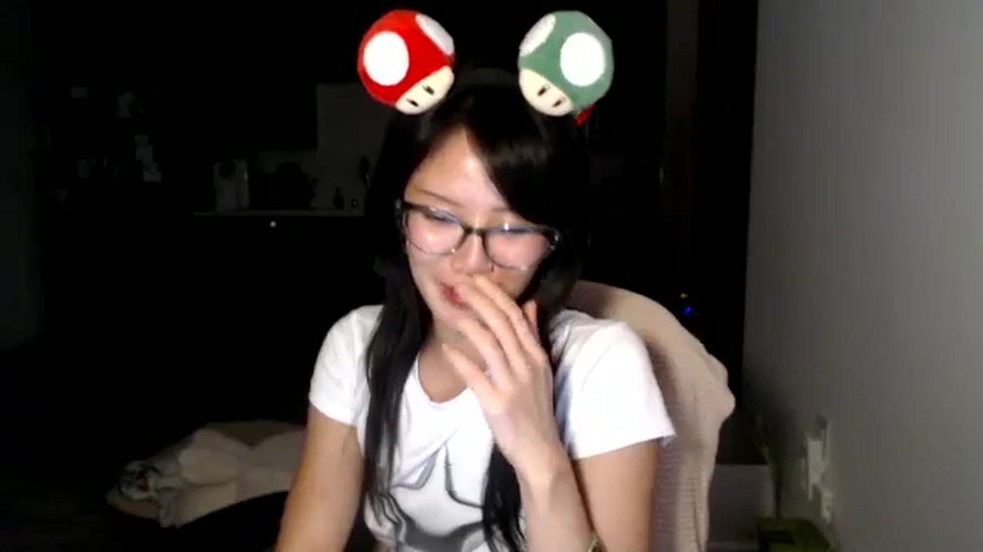 Gallery image thumbnail from Sleepych3w's myfreecams stream on, 08/19/2024, 06:24 image 16 of 20