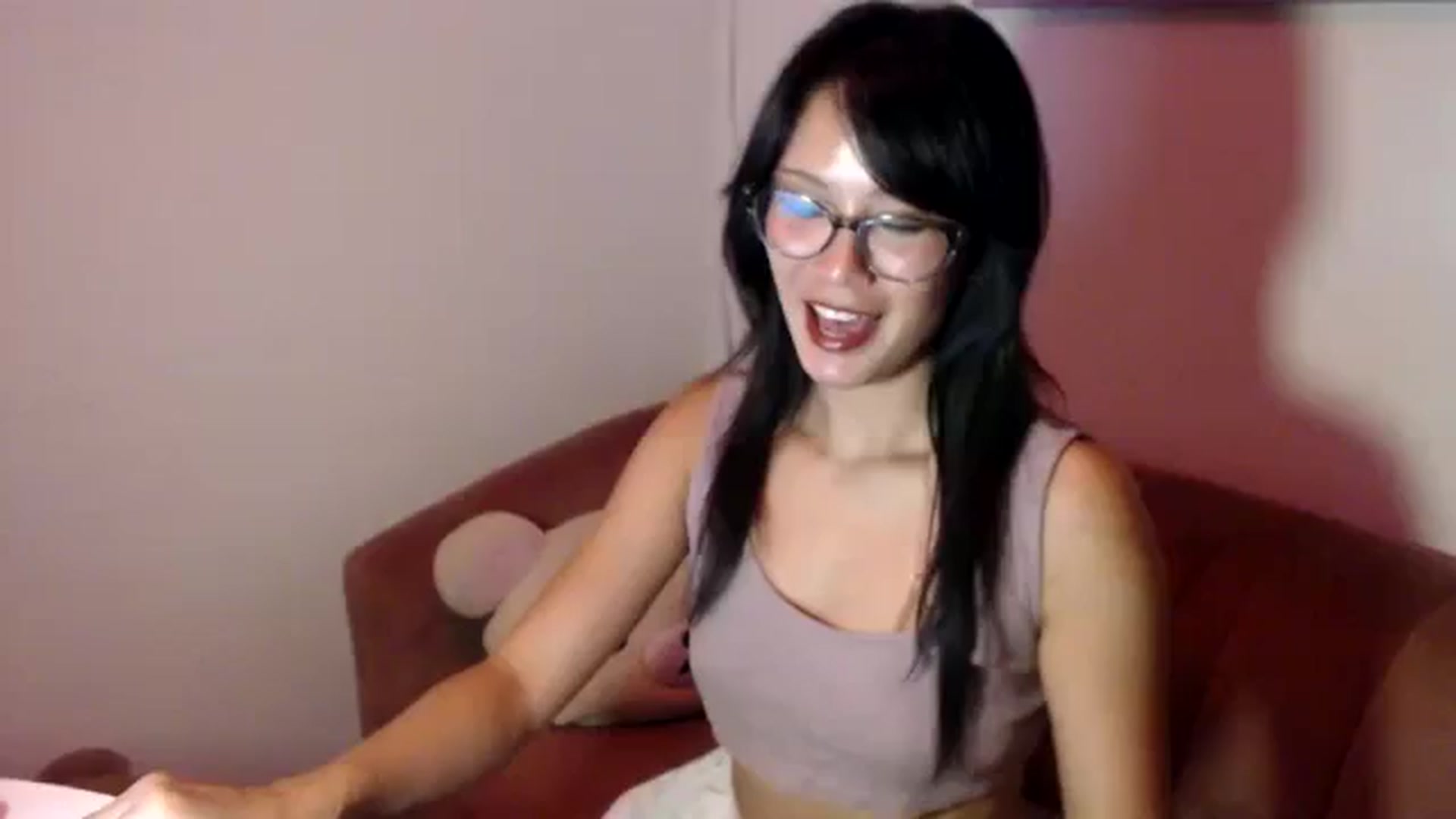 Gallery image thumbnail from Sleepych3w's myfreecams stream on, 08/22/2024, 06:06 image 1 of 20