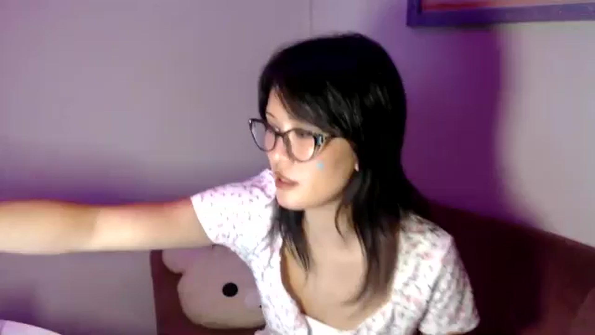 Gallery image thumbnail from Sleepych3w's myfreecams stream on, 08/29/2024, 05:05 image 5 of 20