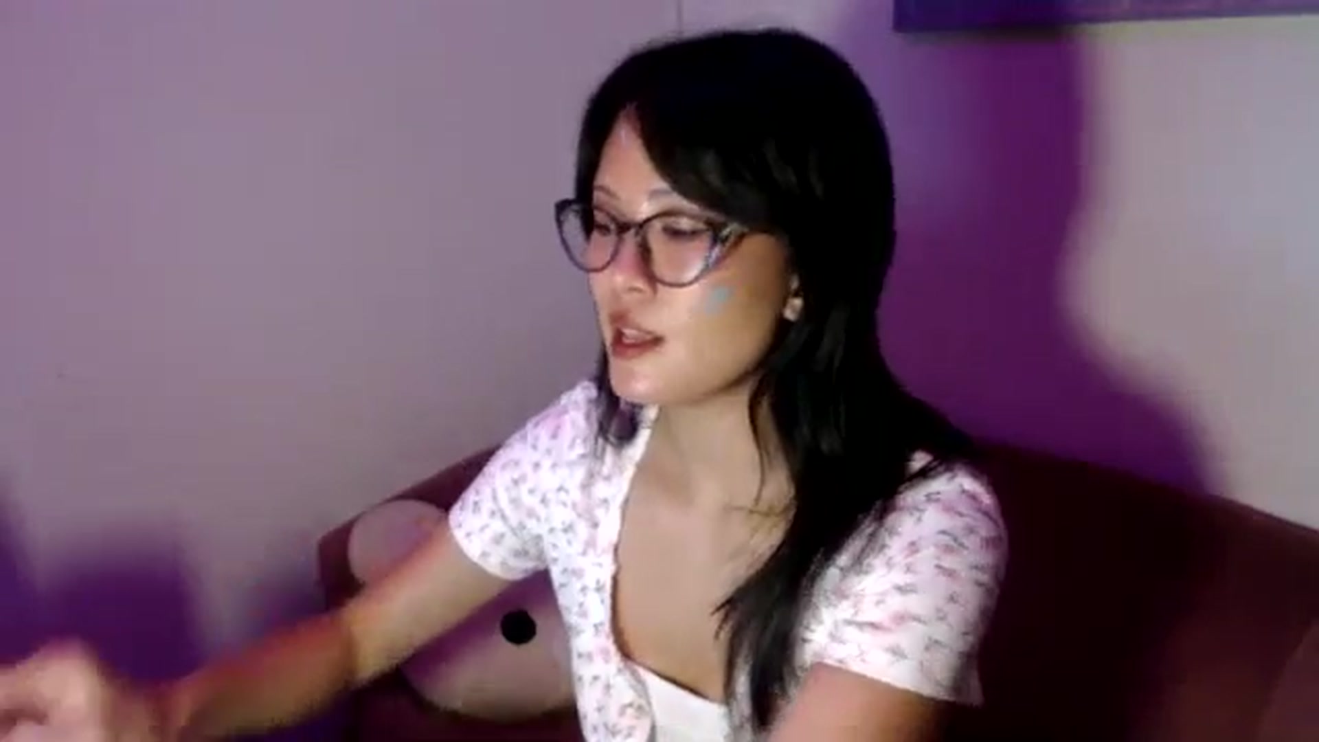 Gallery image thumbnail from Sleepych3w's myfreecams stream on, 08/29/2024, 05:05 image 10 of 20