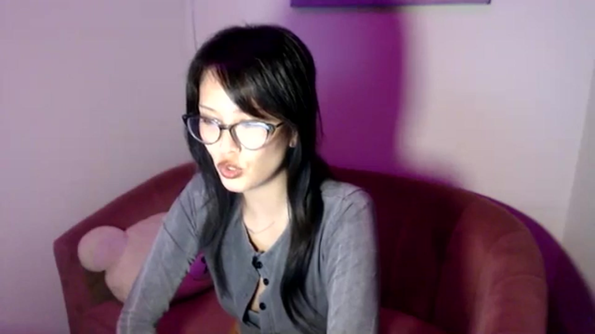 Gallery image thumbnail from Sleepych3w's myfreecams stream on, 08/30/2024, 05:22 image 6 of 20