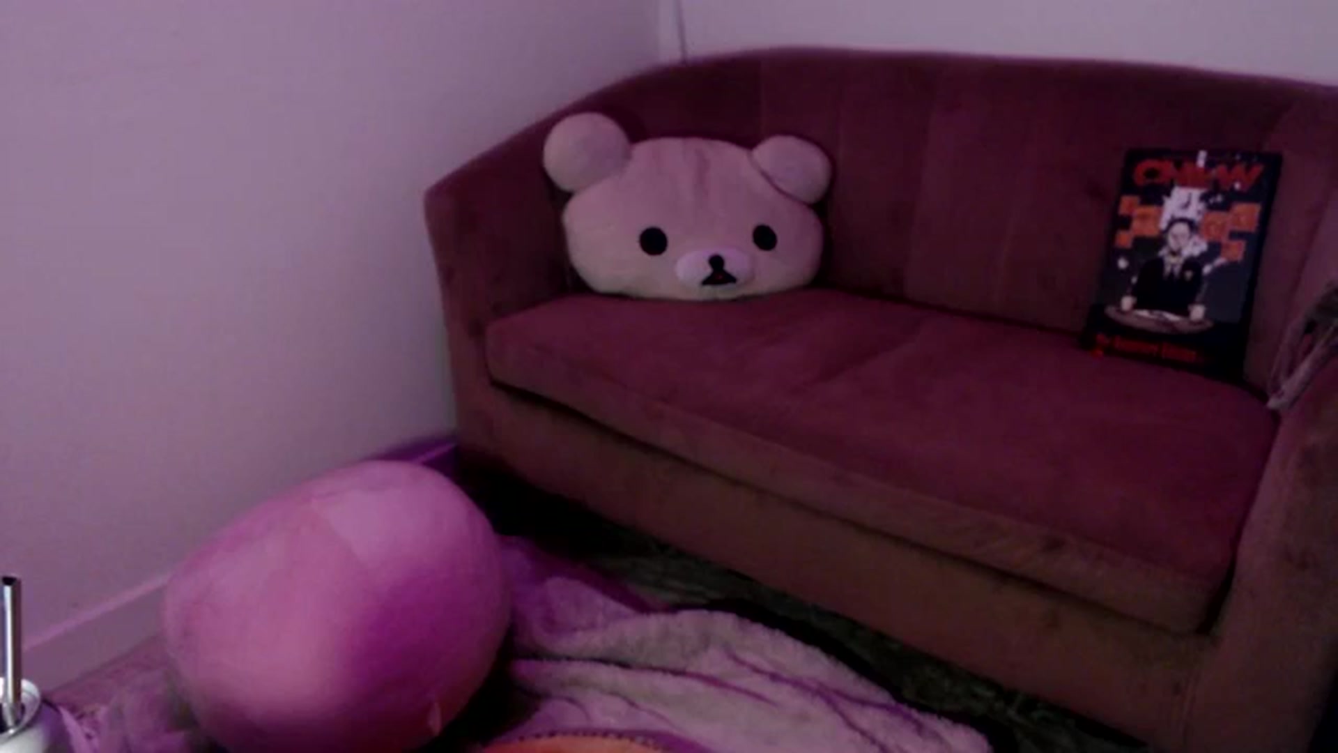 Gallery image thumbnail from Sleepych3w's myfreecams stream on, 08/31/2024, 07:53 image 8 of 20
