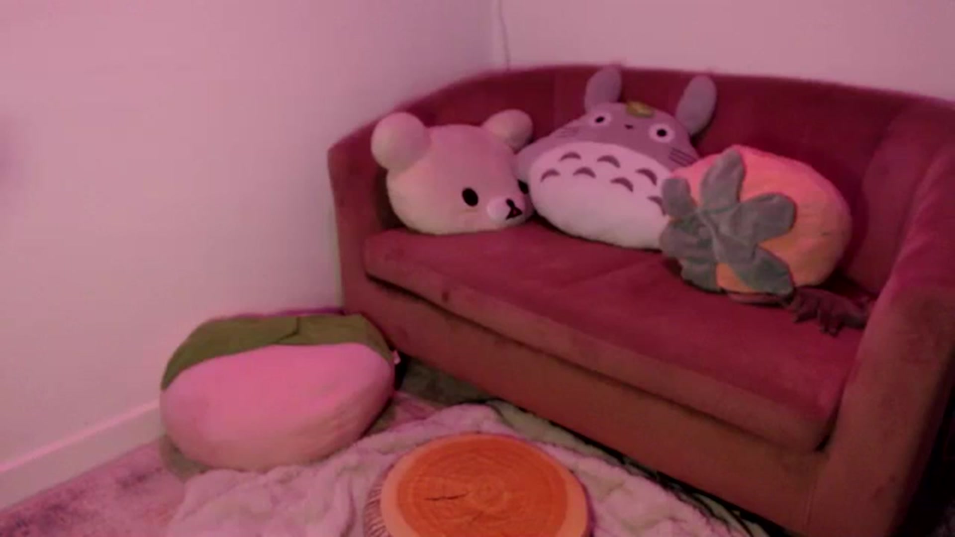 Gallery image thumbnail from Sleepych3w's myfreecams stream on, 09/06/2024, 04:31 image 17 of 20