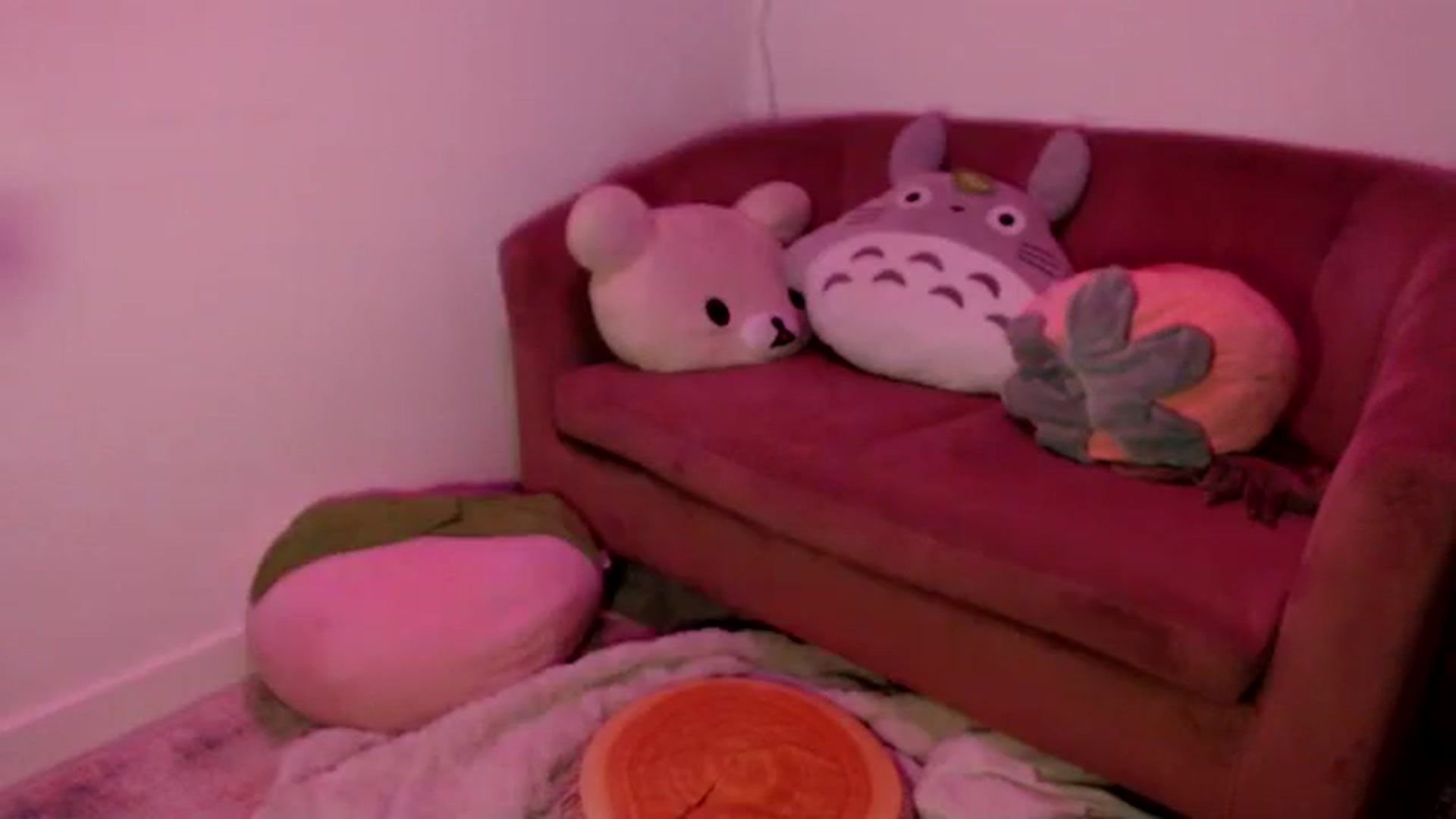 Gallery image thumbnail from Sleepych3w's myfreecams stream on, 09/06/2024, 06:55 image 3 of 20