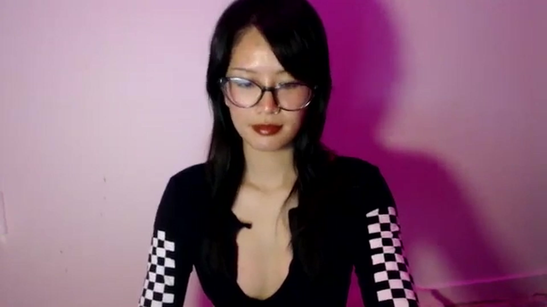 Gallery image thumbnail from Sleepych3w's myfreecams stream on, 09/09/2024, 03:49 image 5 of 20
