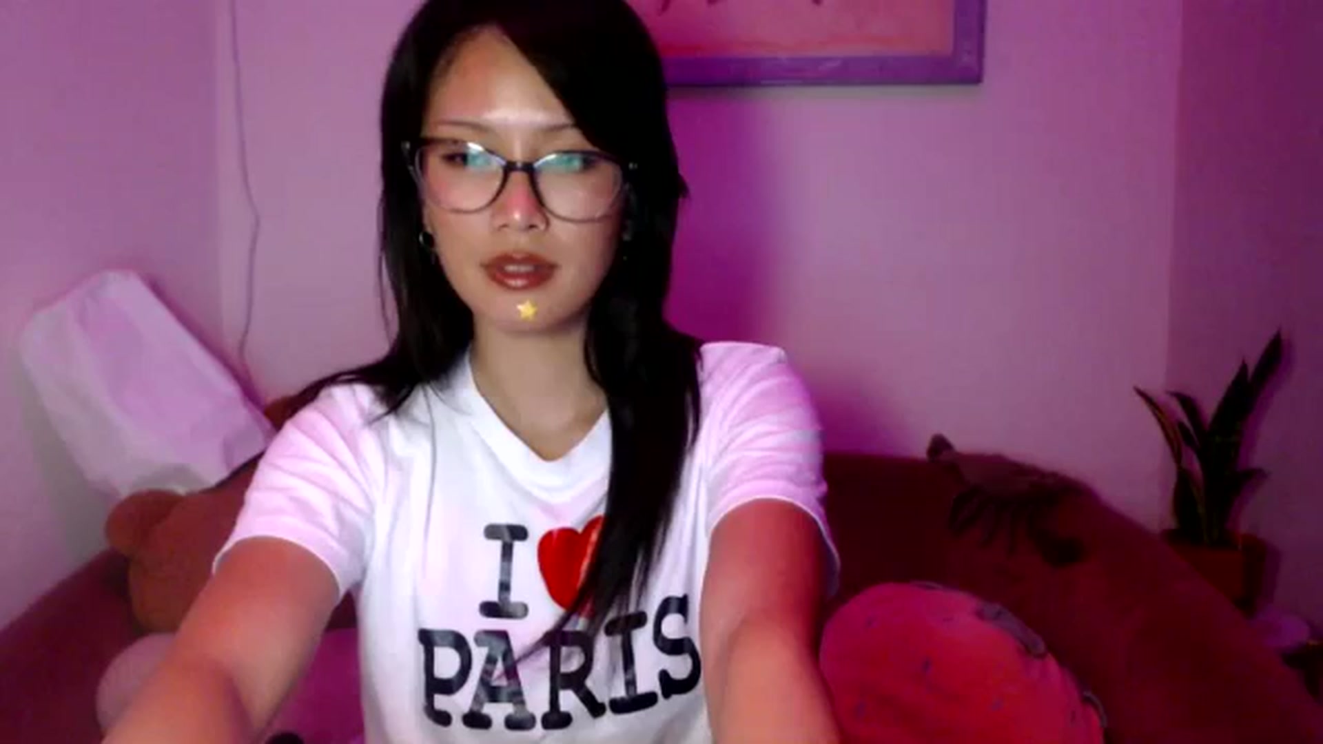 Gallery image thumbnail from Sleepych3w's myfreecams stream on, 09/19/2024, 05:46 image 11 of 20