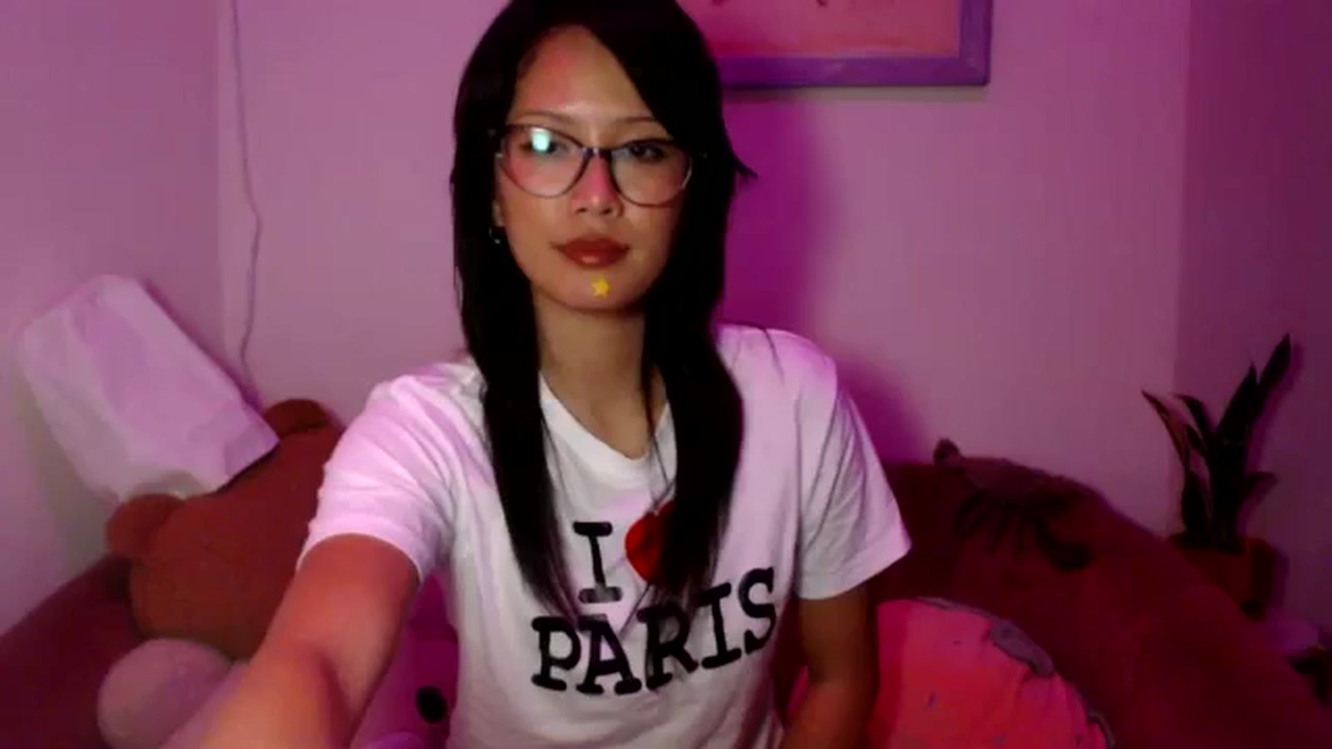 Gallery image thumbnail from Sleepych3w's myfreecams stream on, 09/19/2024, 05:46 image 15 of 20
