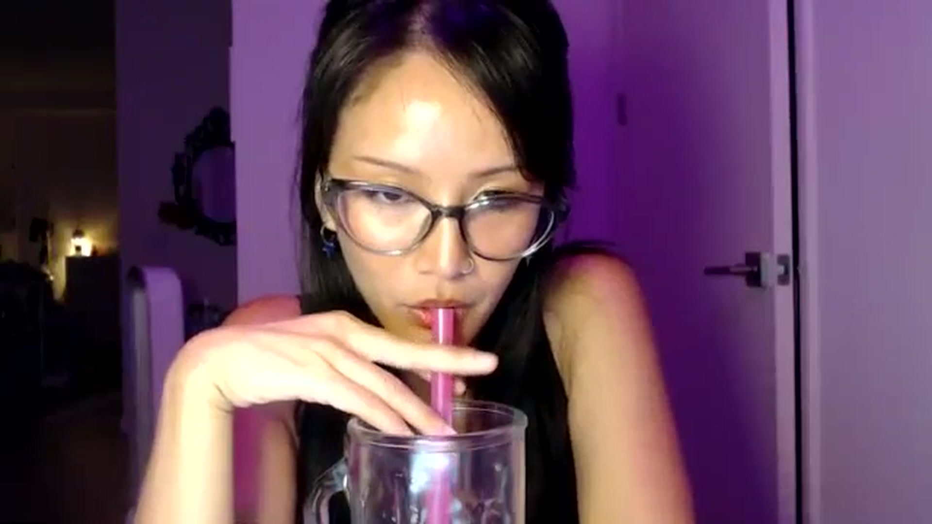 Gallery image thumbnail from Sleepych3w's myfreecams stream on, 09/21/2024, 02:57 image 9 of 20