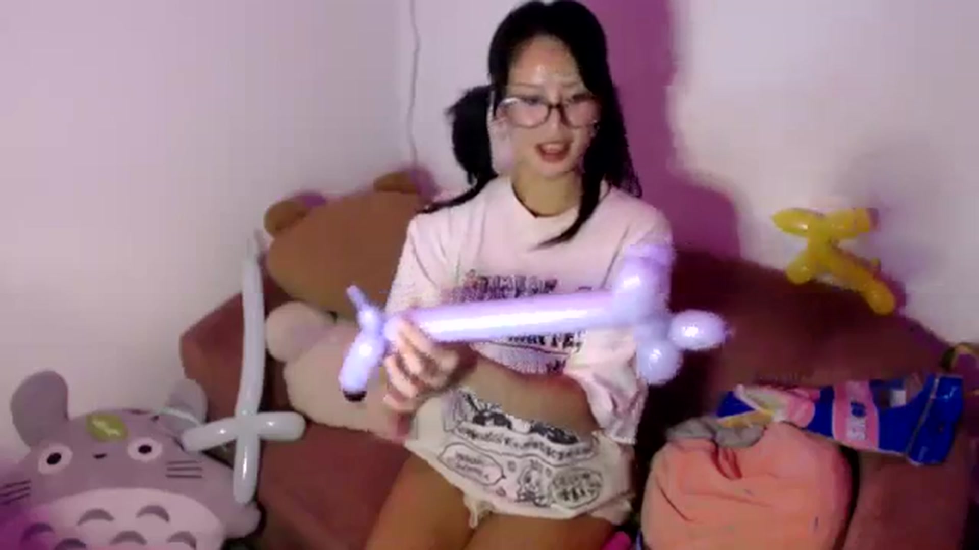 Gallery image thumbnail from Sleepych3w's myfreecams stream on, 09/30/2024, 04:57 image 13 of 20