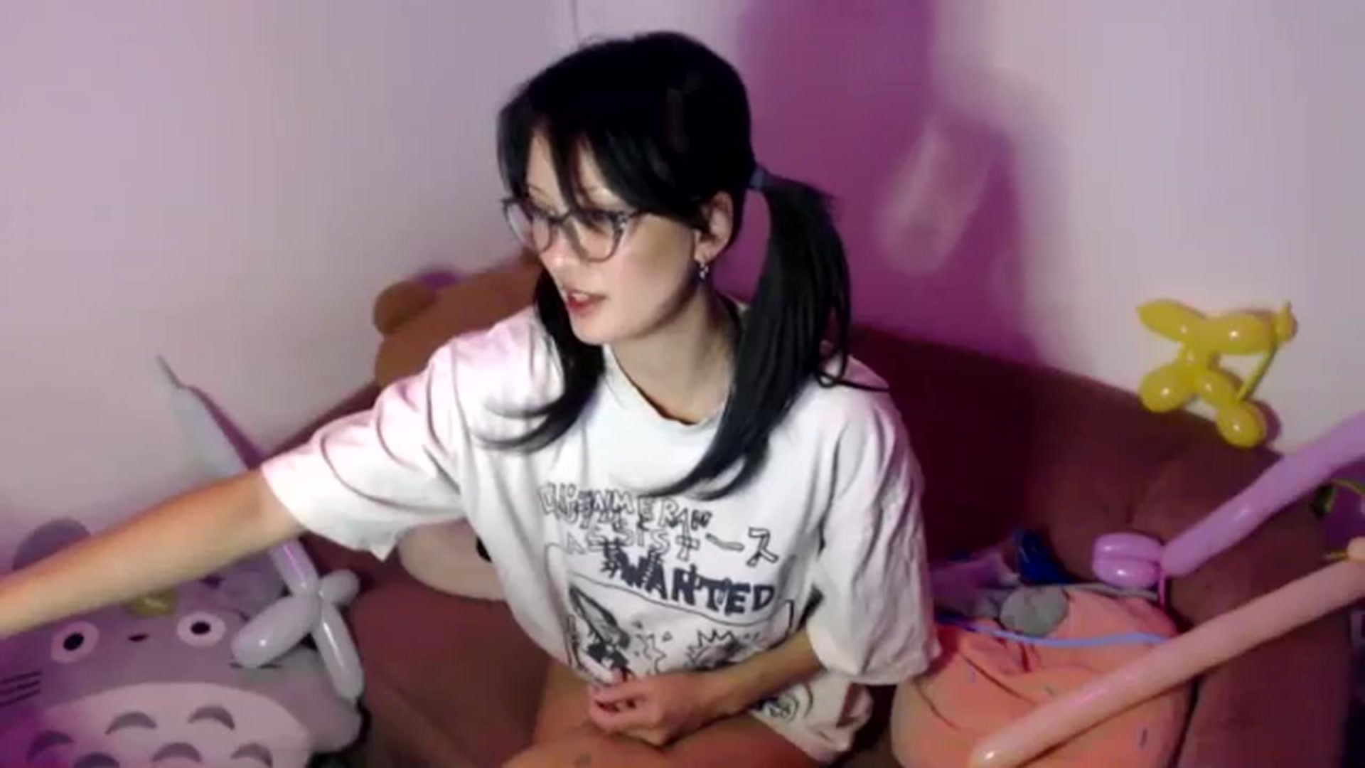 Gallery image thumbnail from Sleepych3w's myfreecams stream on, 09/30/2024, 04:57 image 8 of 20