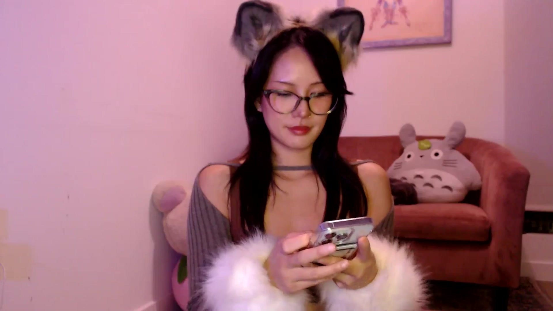Gallery image thumbnail from Sleepych3w's myfreecams stream on, 10/14/2024, 04:44 image 8 of 20