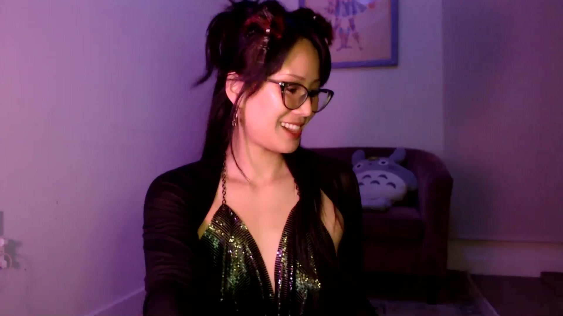 Gallery image thumbnail from Sleepych3w's myfreecams stream on, 10/18/2024, 05:42 image 18 of 20