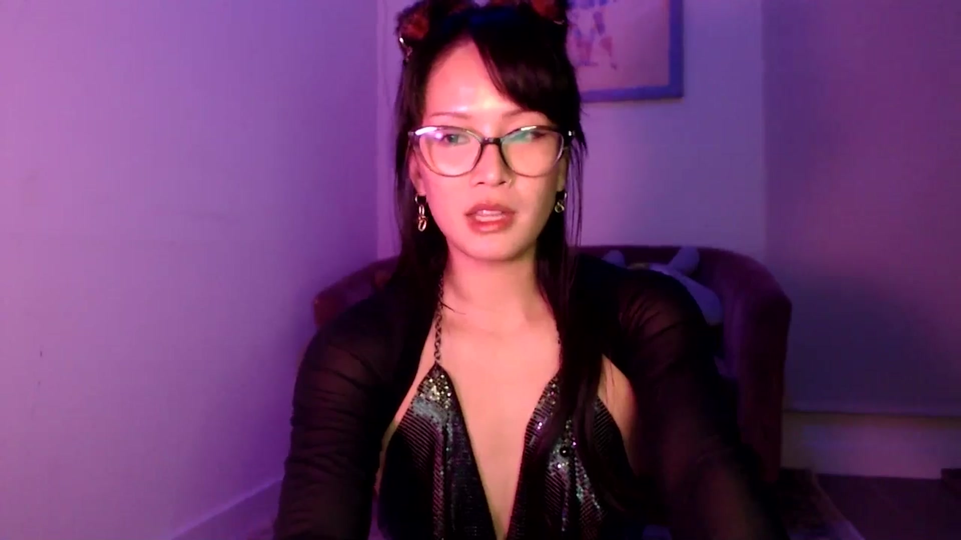 Gallery image thumbnail from Sleepych3w's myfreecams stream on, 10/18/2024, 05:42 image 2 of 20