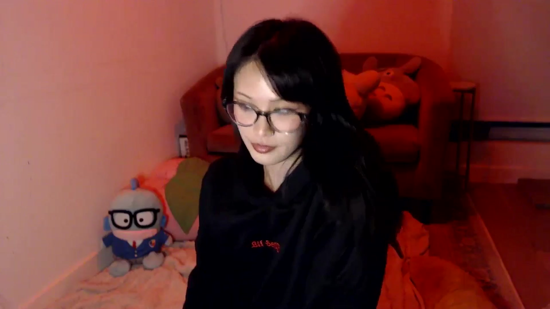 Gallery image thumbnail from Sleepych3w's myfreecams stream on, 10/25/2024, 05:07 image 15 of 20
