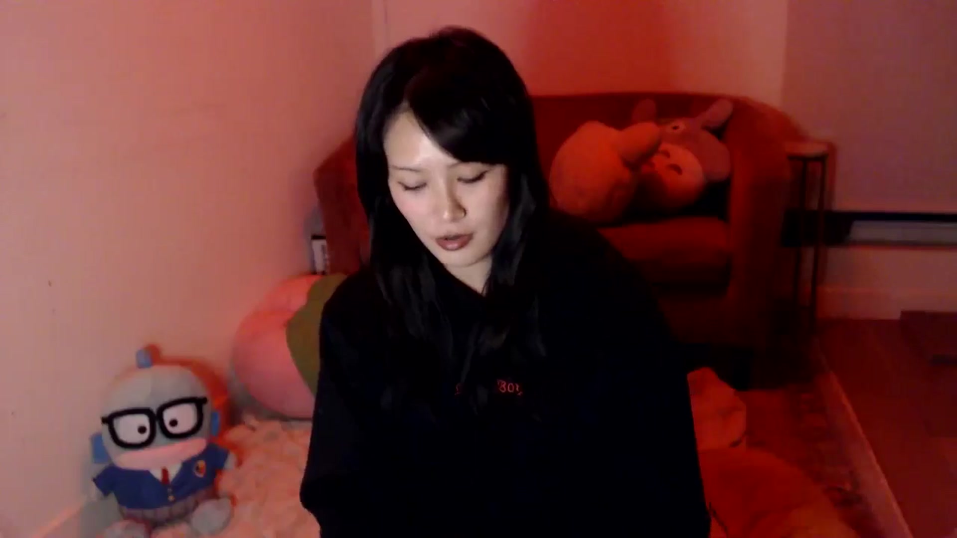 Gallery image thumbnail from Sleepych3w's myfreecams stream on, 10/25/2024, 05:07 image 7 of 20