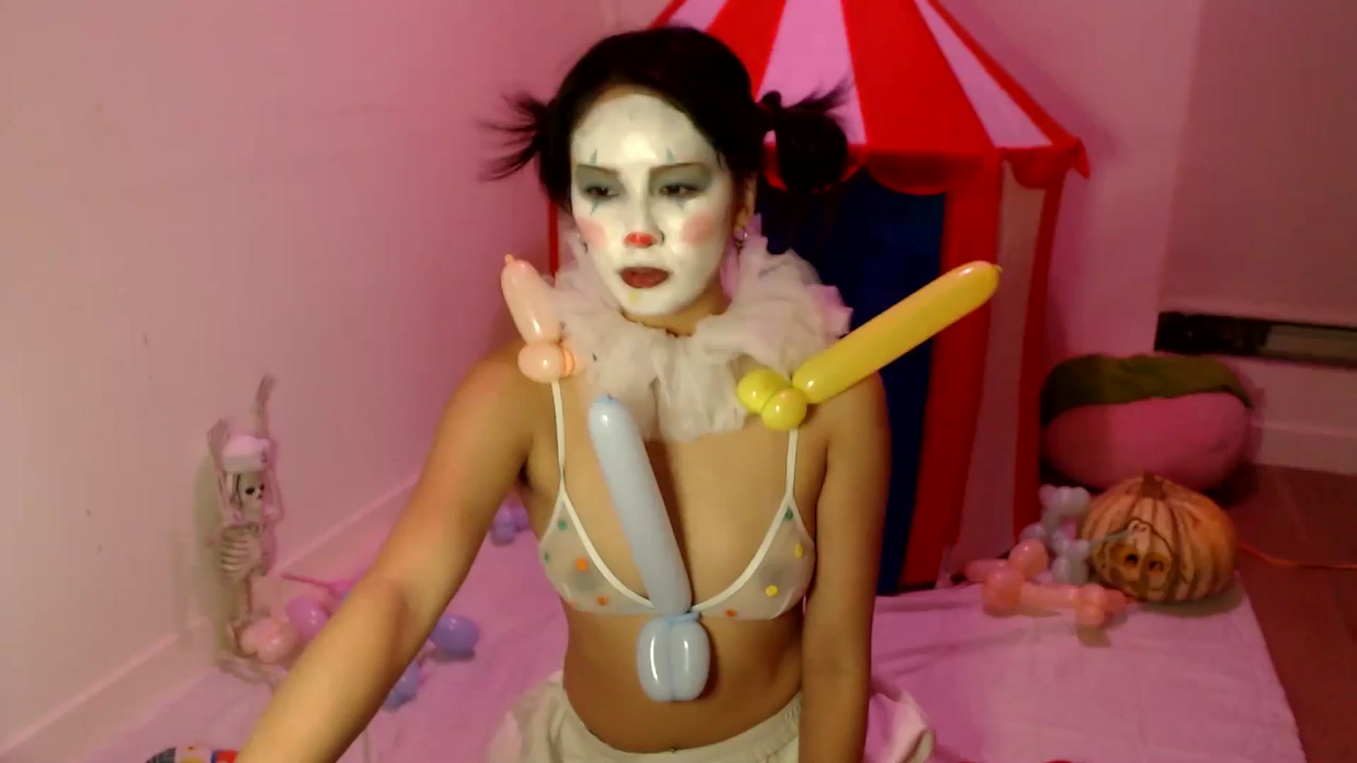 Gallery image thumbnail from Sleepych3w's myfreecams stream on, 11/01/2024, 04:26 image 4 of 20