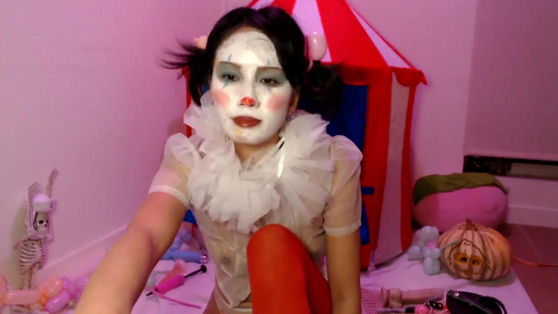 Gallery image thumbnail from Sleepych3w's myfreecams stream on, 11/01/2024, 05:21 image 8 of 20