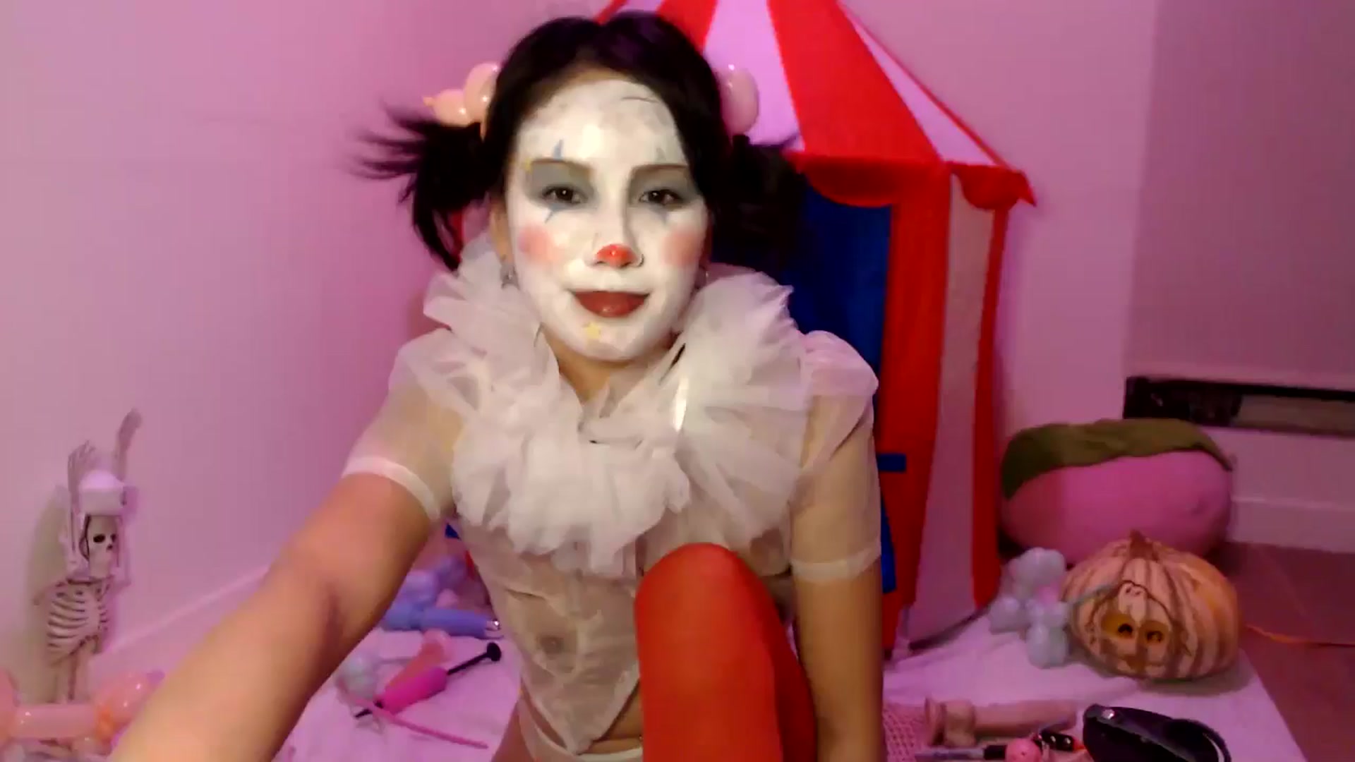 Gallery image thumbnail from Sleepych3w's myfreecams stream on, 11/01/2024, 05:21 image 7 of 20