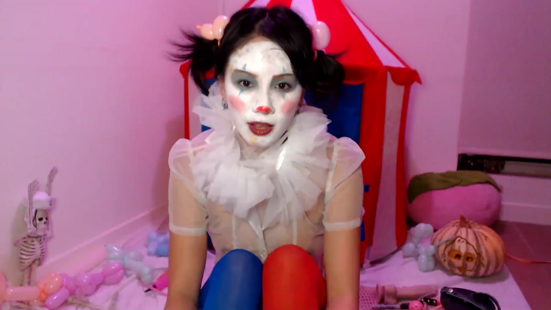 Gallery image thumbnail from Sleepych3w's myfreecams stream on, 11/01/2024, 05:21 image 10 of 20