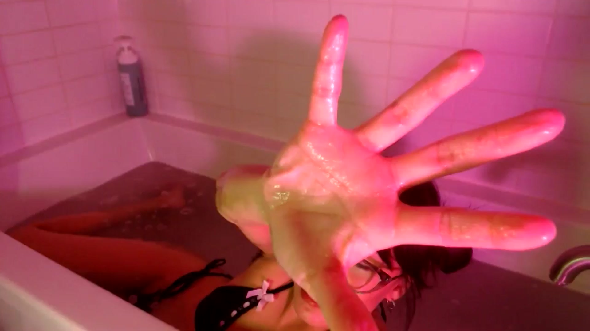 Gallery image thumbnail from Sleepych3w's myfreecams stream on, 11/11/2024, 07:26 image 15 of 20