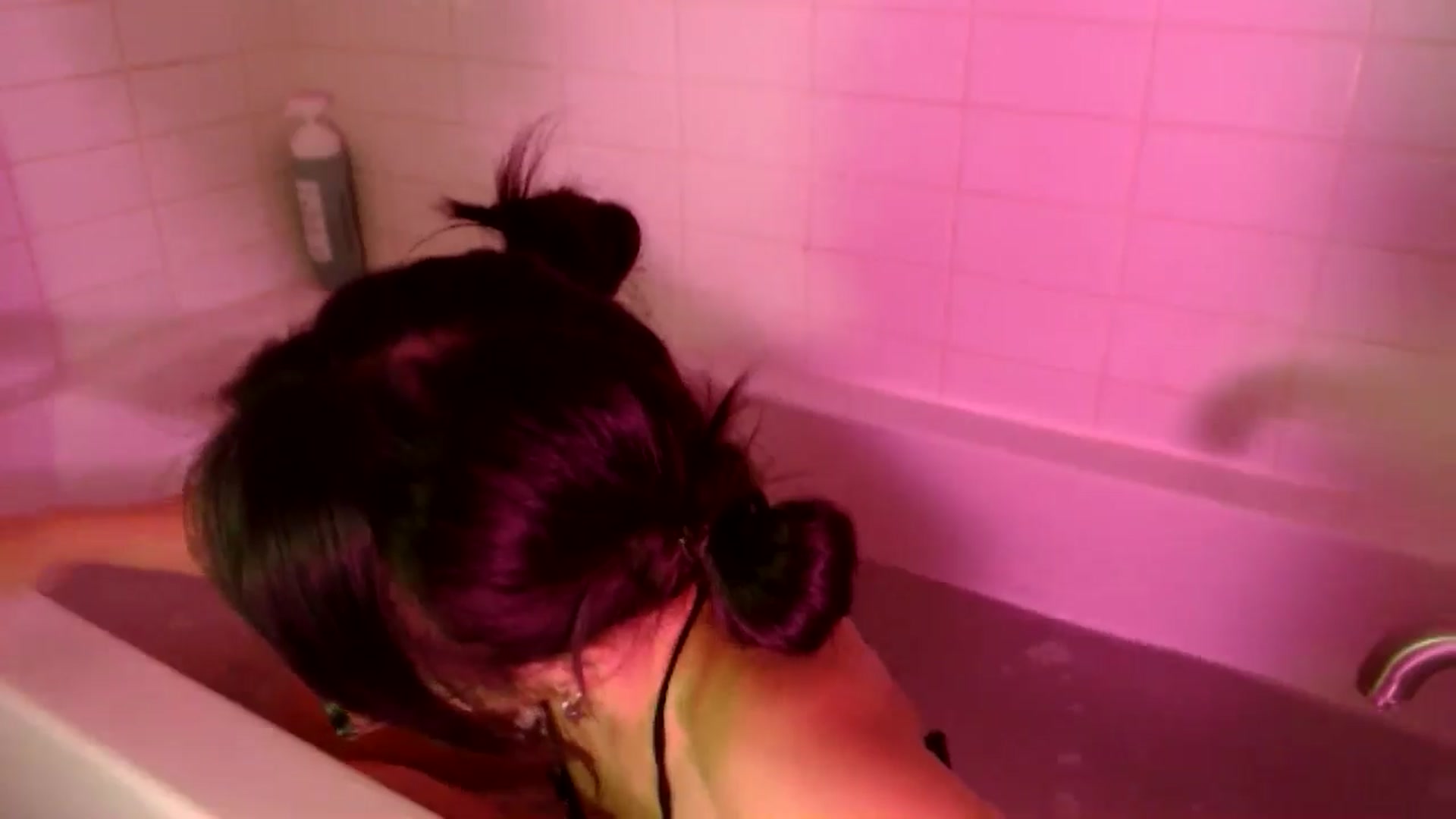 Gallery image thumbnail from Sleepych3w's myfreecams stream on, 11/11/2024, 07:39 image 9 of 20