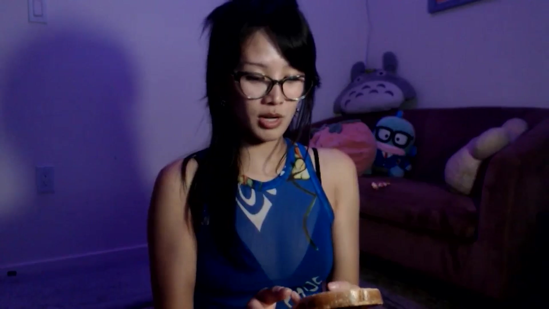 Gallery image thumbnail from Sleepych3w's myfreecams stream on, 11/15/2024, 08:17 image 18 of 20