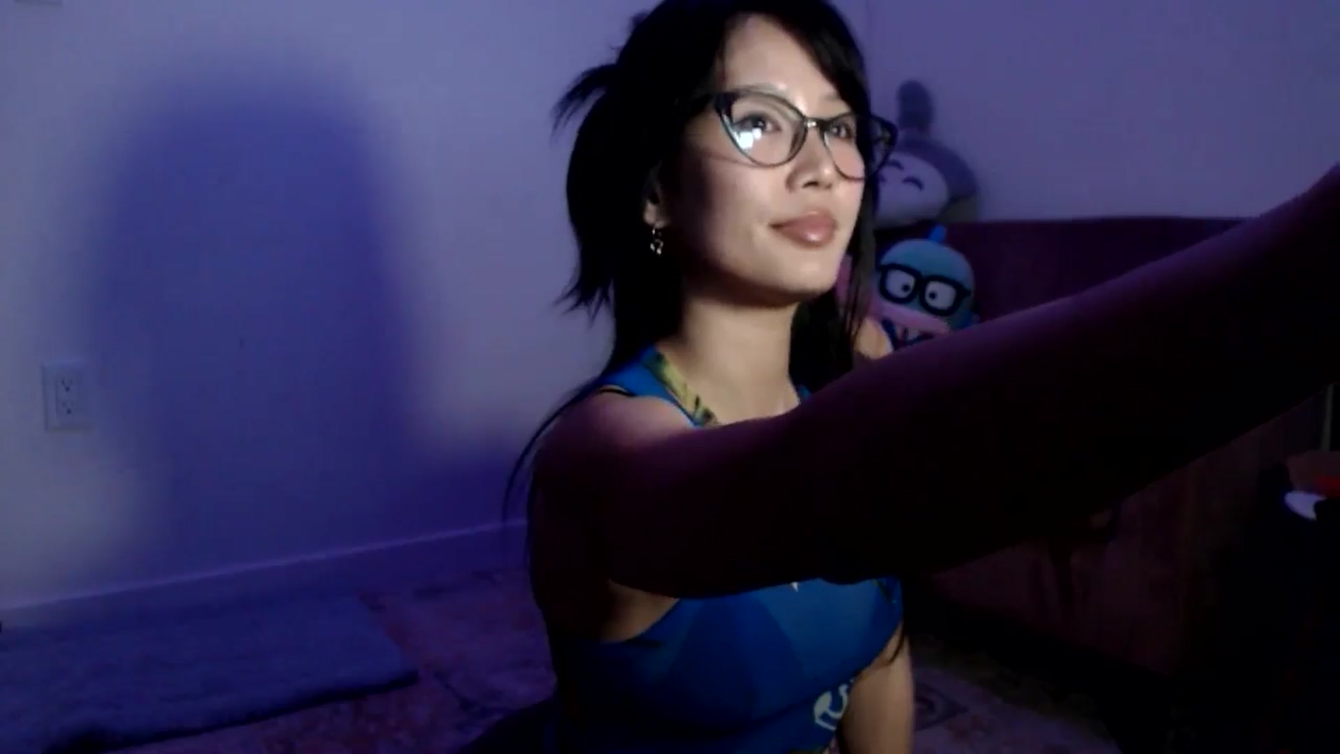 Gallery image thumbnail from Sleepych3w's myfreecams stream on, 11/15/2024, 08:17 image 15 of 20