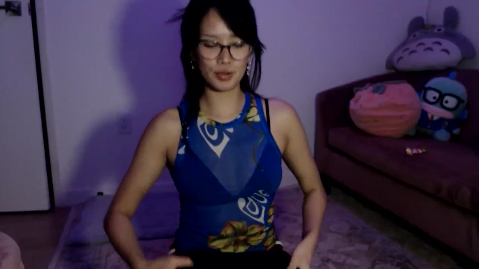 Gallery image thumbnail from Sleepych3w's myfreecams stream on, 11/15/2024, 08:17 image 12 of 20