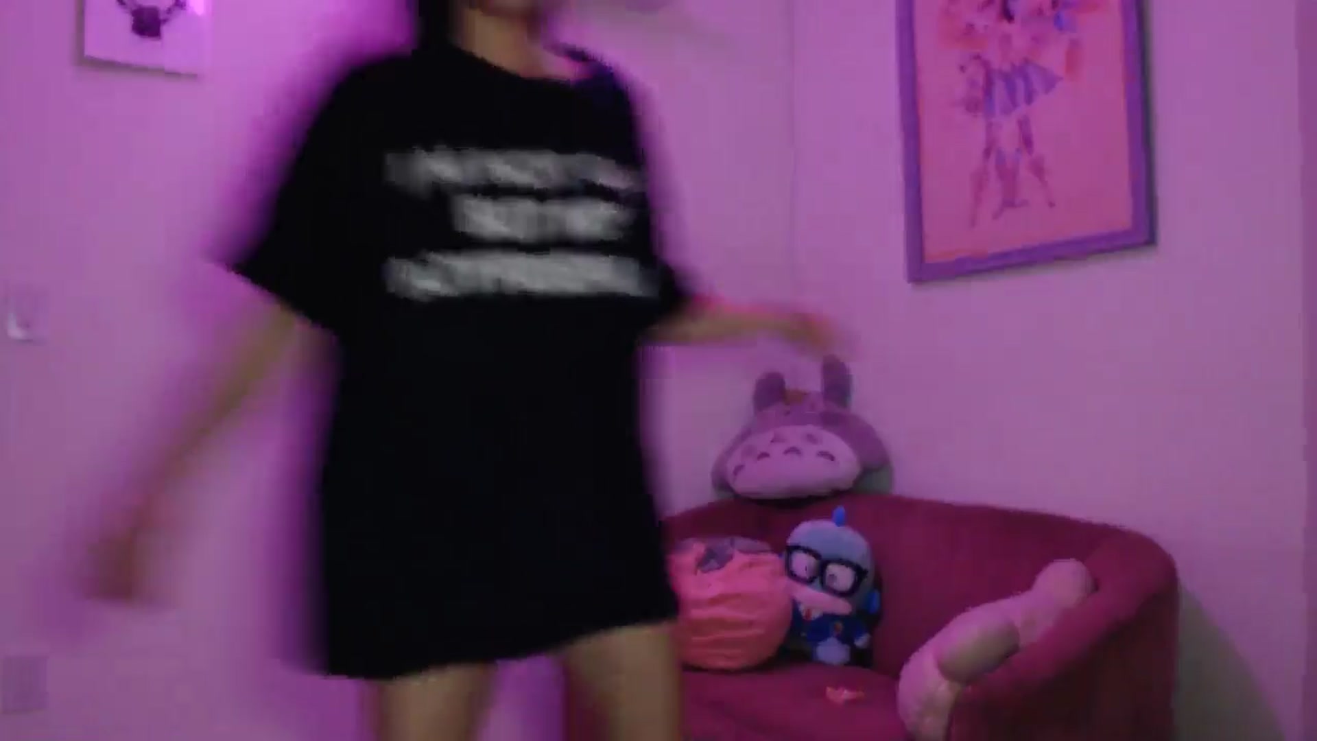 Gallery image thumbnail from Sleepych3w's myfreecams stream on, 11/18/2024, 06:27 image 6 of 20
