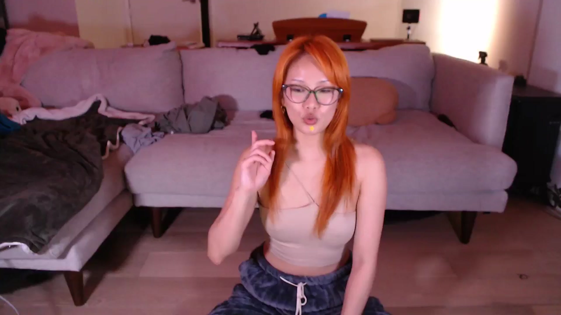 Gallery image thumbnail from Sleepych3w's myfreecams stream on, 12/02/2024, 05:40 image 19 of 20