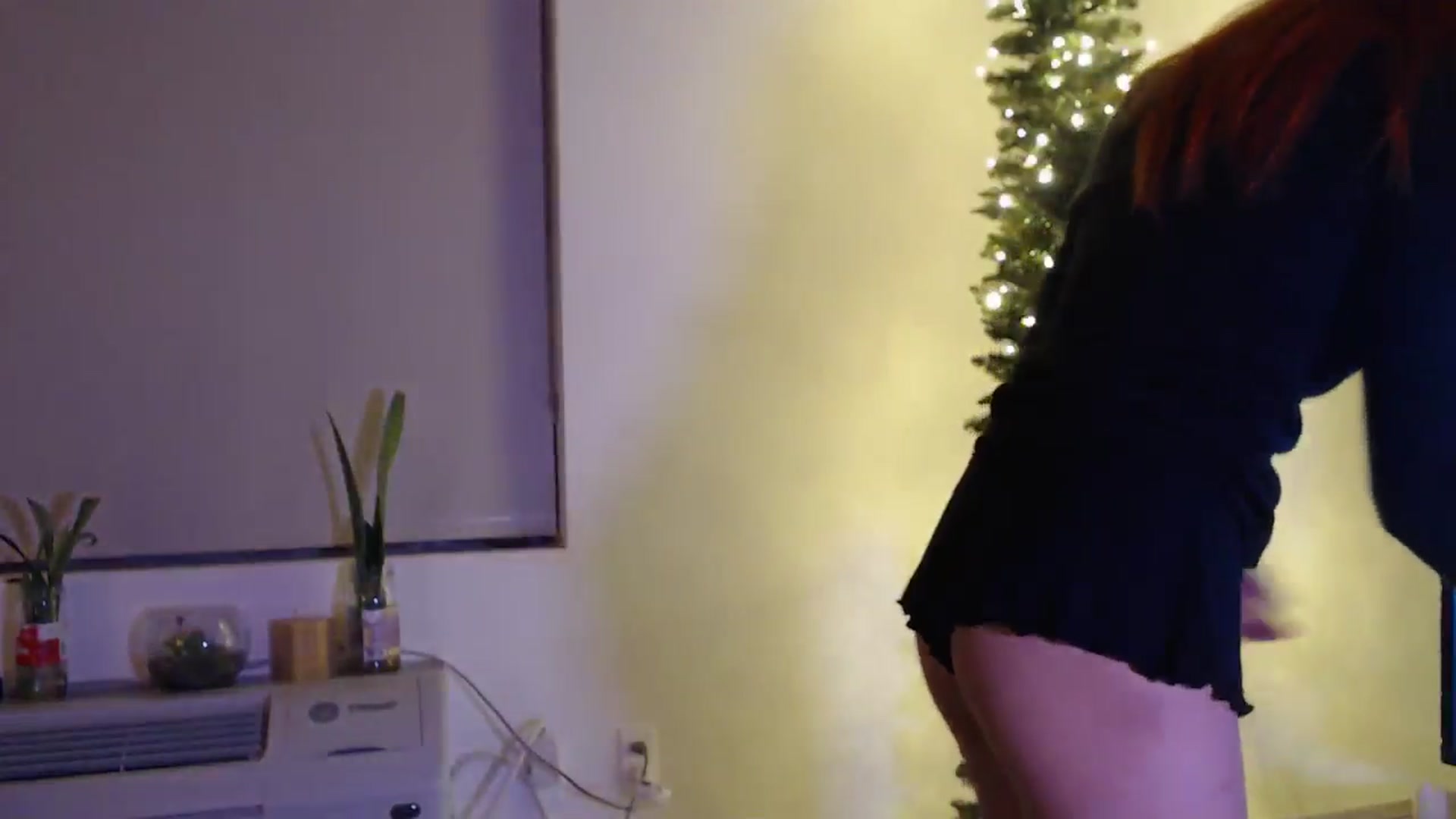 Gallery image thumbnail from Sleepych3w's myfreecams stream on, 12/13/2024, 07:23 image 2 of 20