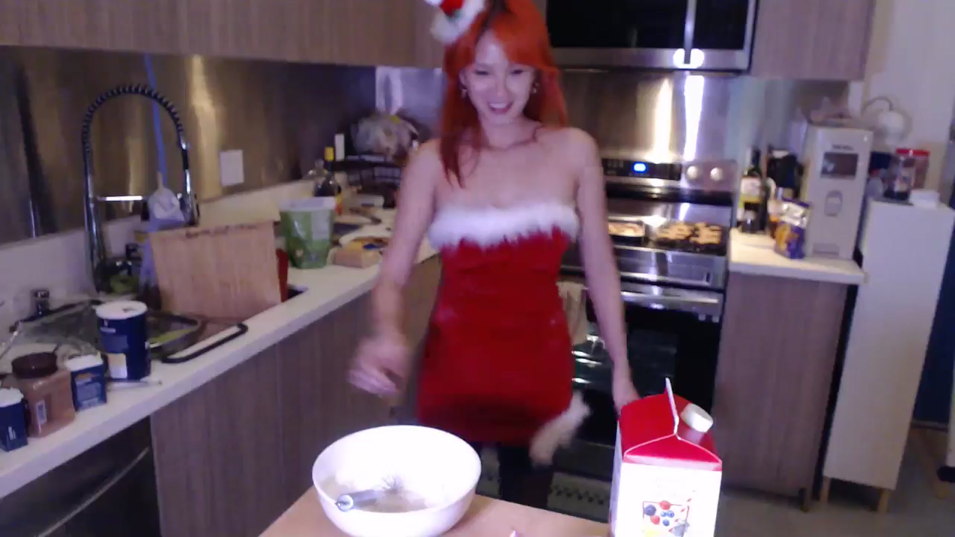 Gallery image thumbnail from Sleepych3w's myfreecams stream on, 12/23/2024, 07:45 image 14 of 20