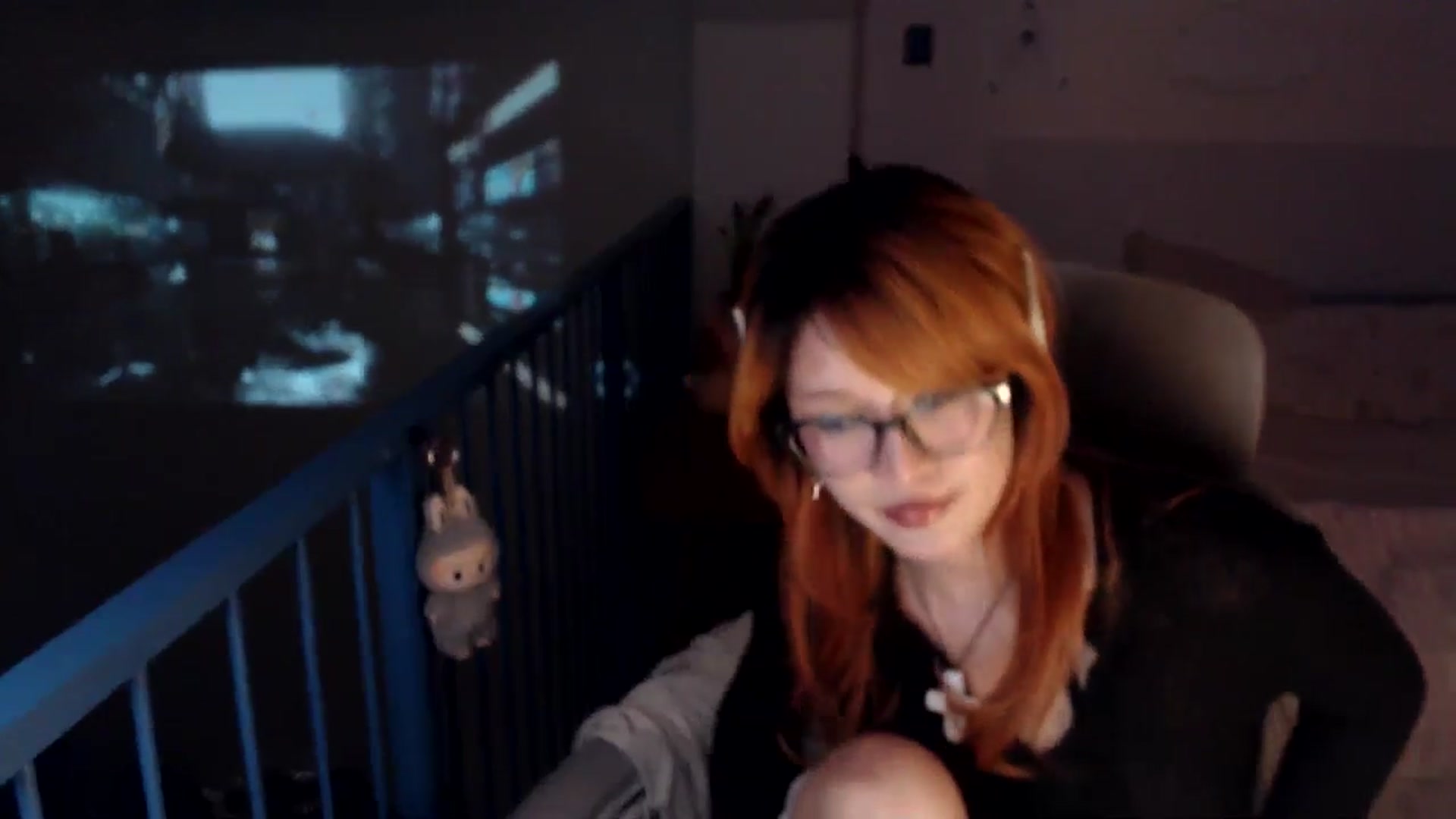 Gallery image thumbnail from Sleepych3w's myfreecams stream on, 03/21/2025, 05:19 image 8 of 20