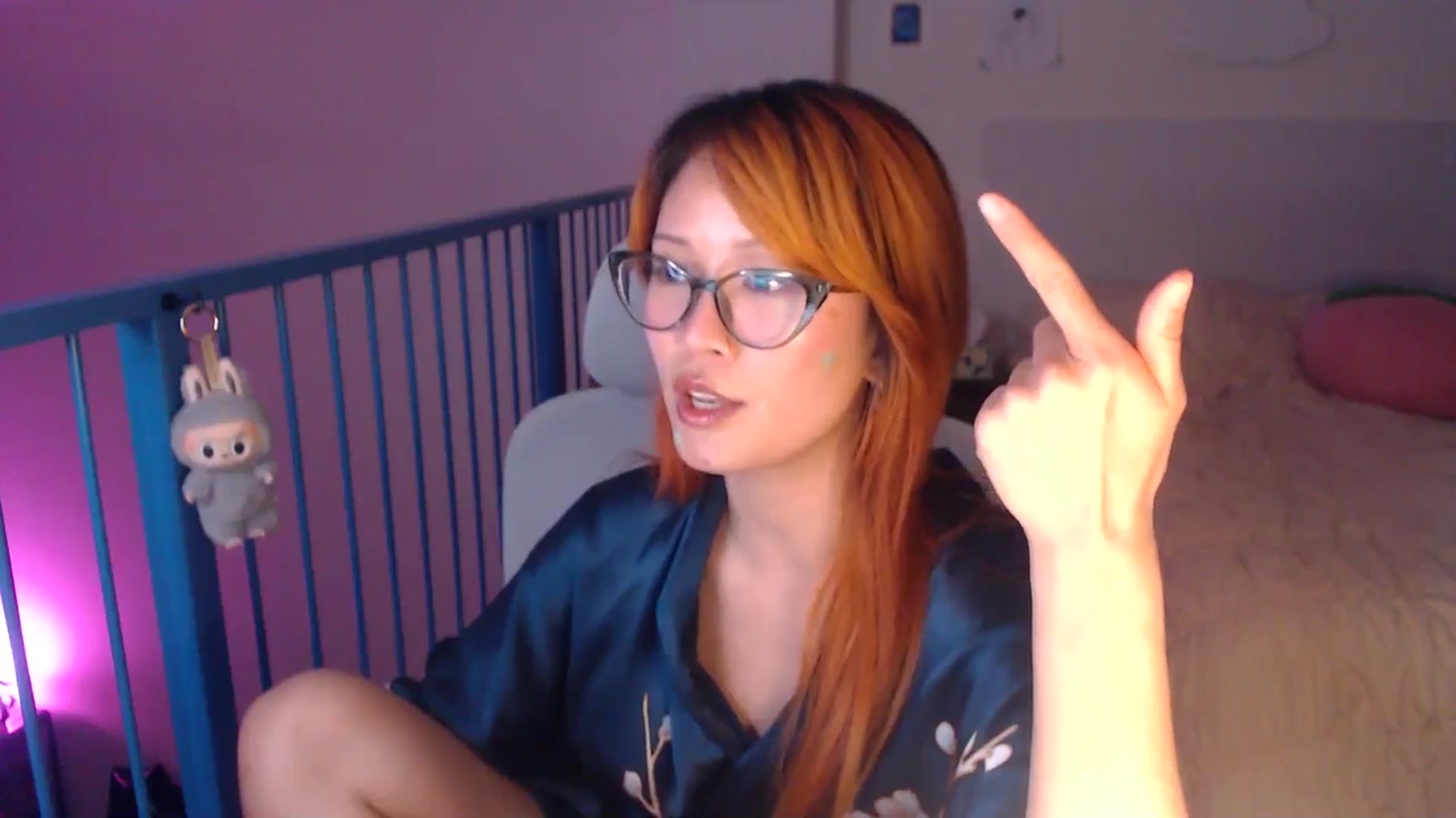 Gallery image thumbnail from Sleepych3w's myfreecams stream on, 03/24/2025, 05:12 image 5 of 20