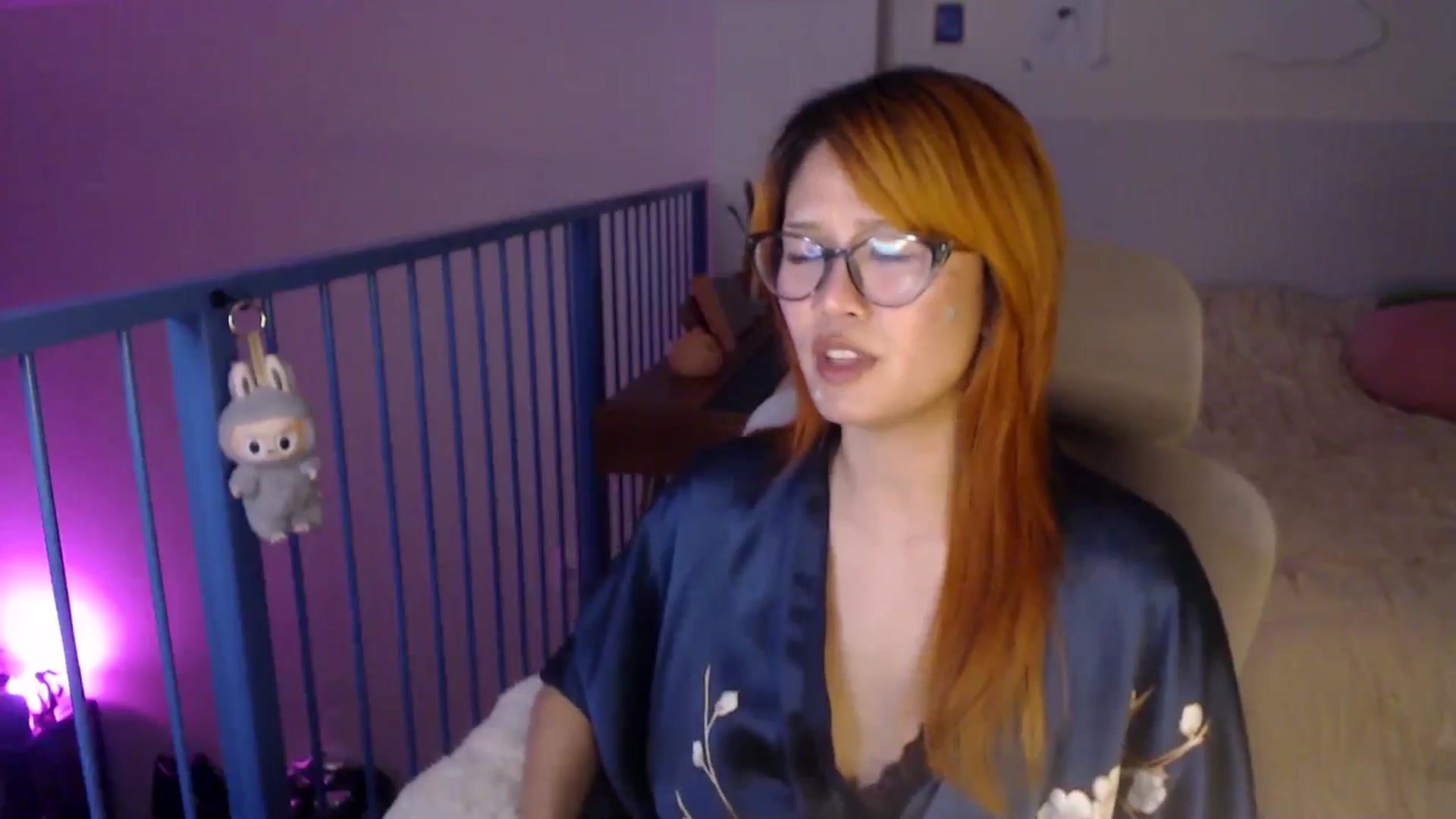 Gallery image thumbnail from Sleepych3w's myfreecams stream on, 03/24/2025, 05:12 image 17 of 20