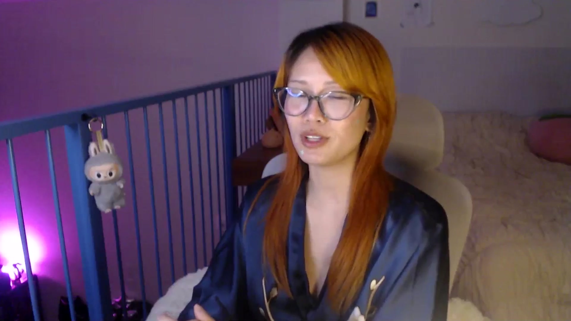 Gallery image thumbnail from Sleepych3w's myfreecams stream on, 03/24/2025, 05:12 image 15 of 20