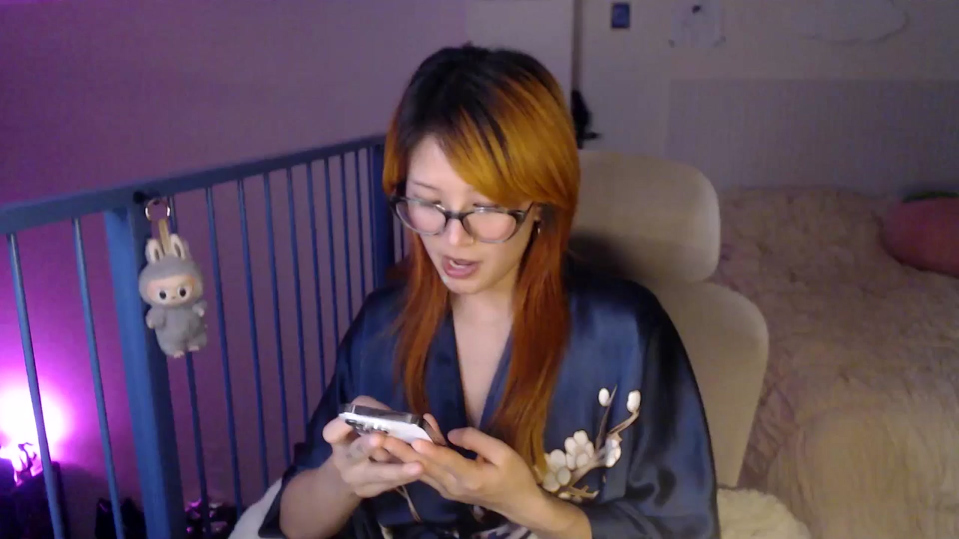 Gallery image thumbnail from Sleepych3w's myfreecams stream on, 03/24/2025, 05:12 image 12 of 20