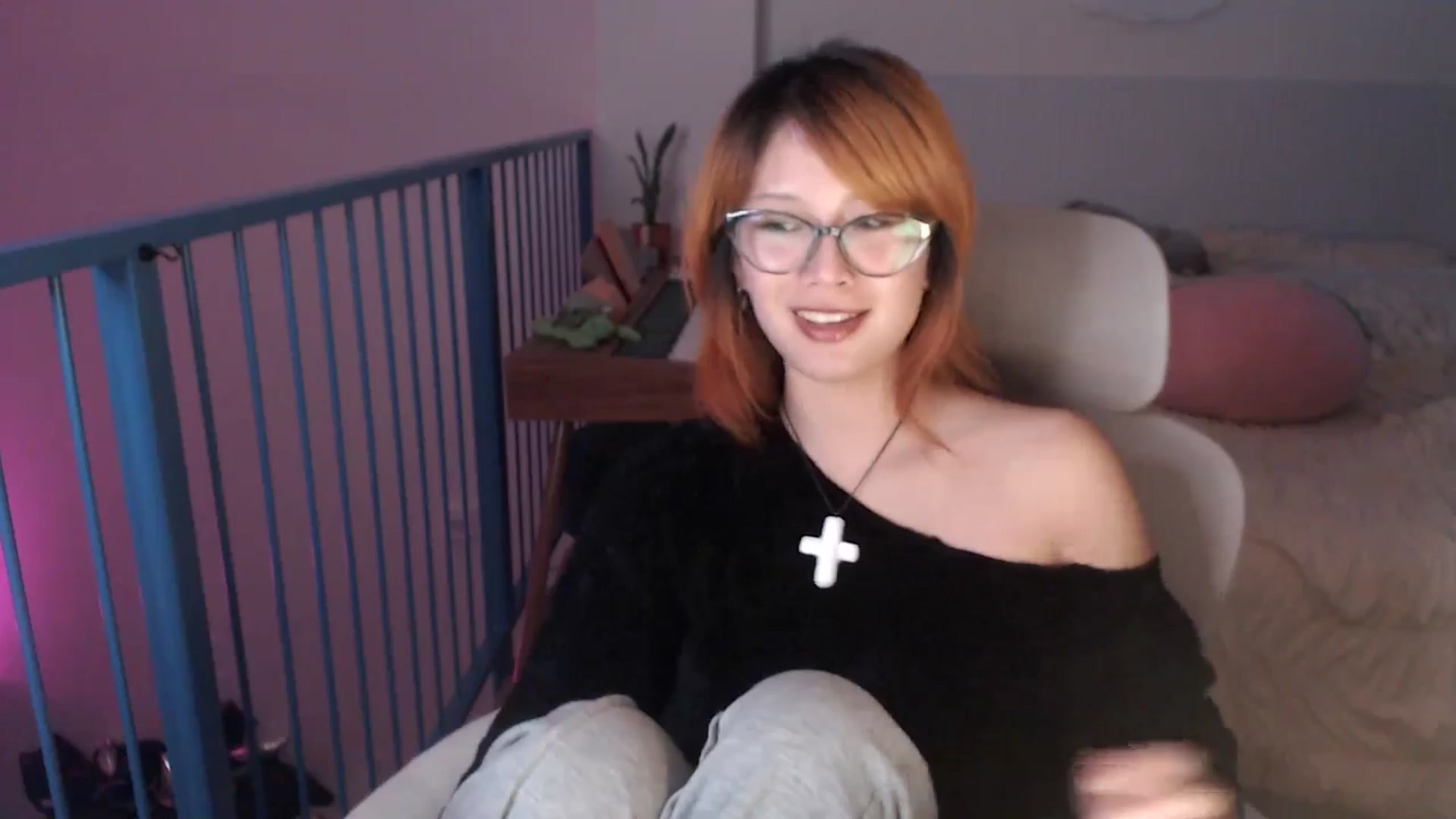 Gallery image thumbnail from Sleepych3w's myfreecams stream on, 03/31/2025, 04:43 image 19 of 20