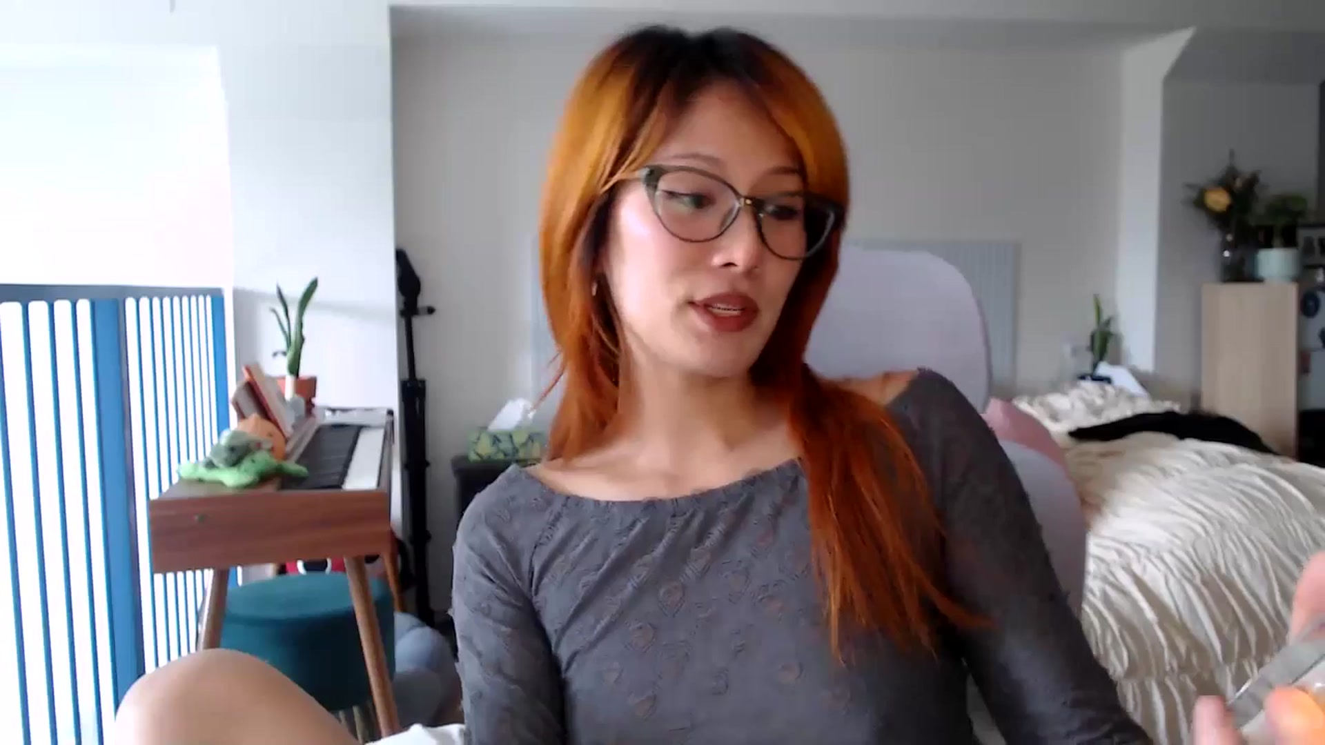 Gallery image thumbnail from Sleepych3w's myfreecams stream on, 04/01/2025, 24:01 image 4 of 20
