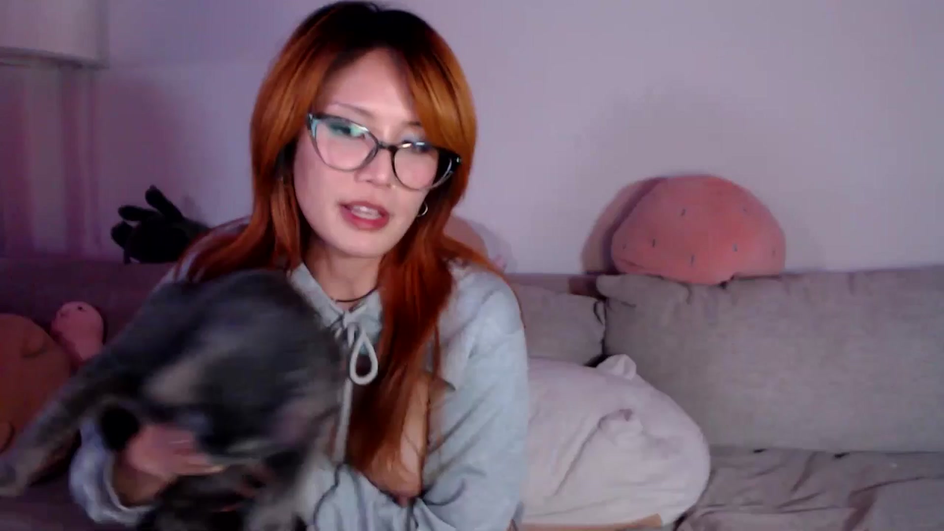 Gallery image thumbnail from Sleepych3w's myfreecams stream on, 04/04/2025, 08:27 image 20 of 20