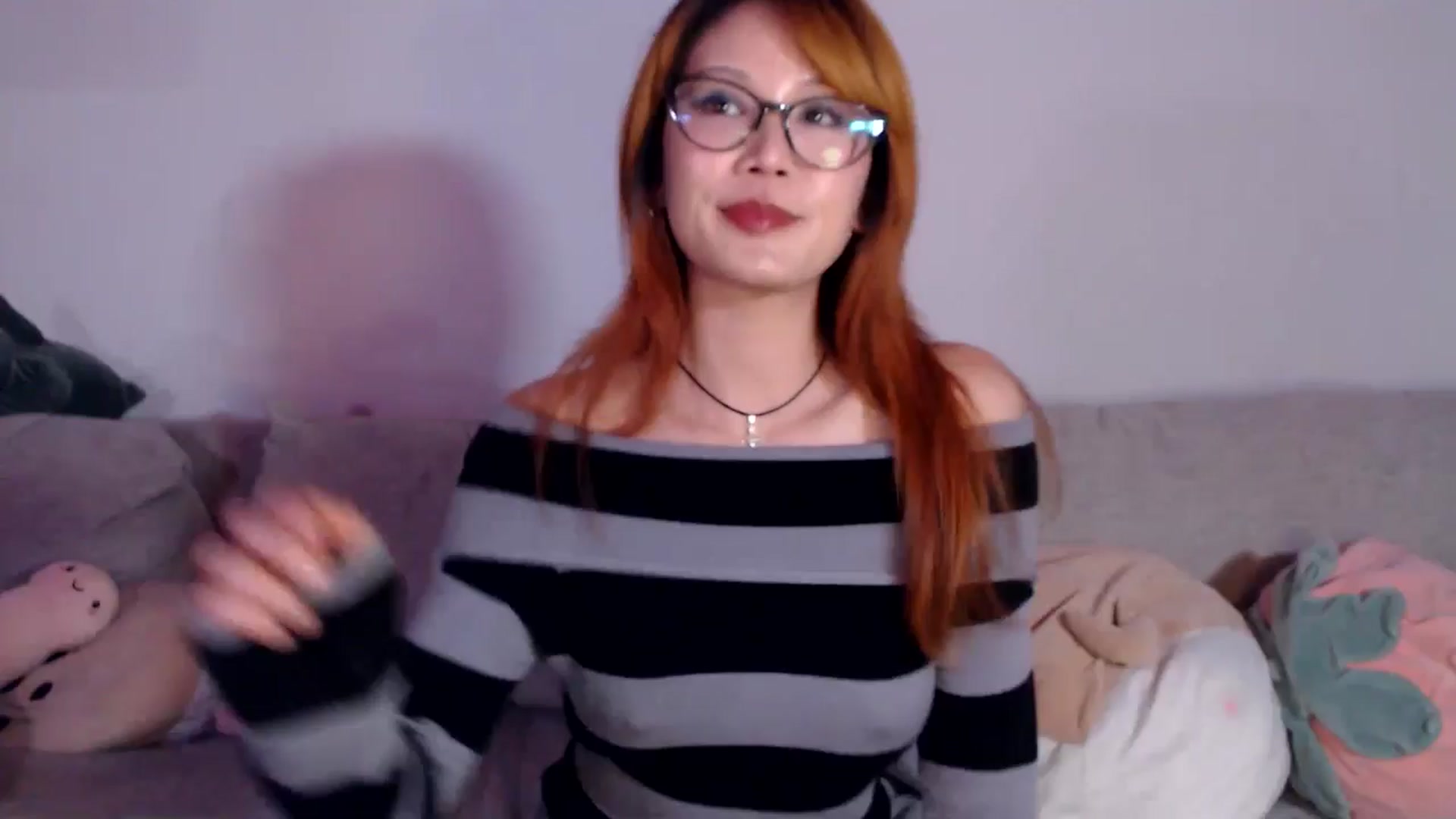 Gallery image thumbnail from Sleepych3w's myfreecams stream on, 04/04/2025, 08:27 image 3 of 20