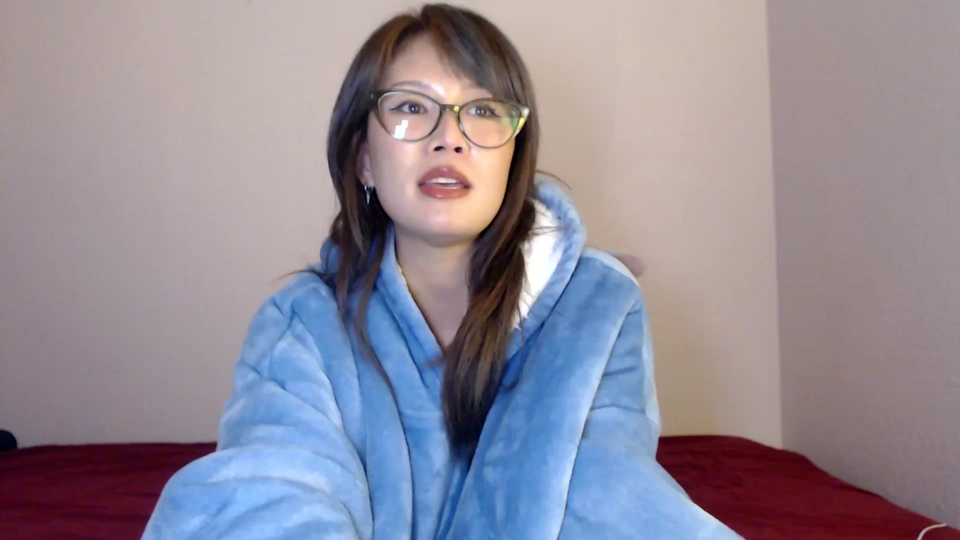Gallery image thumbnail from Sleepych3w's myfreecams stream on, 04/16/2025, 06:17 image 2 of 20