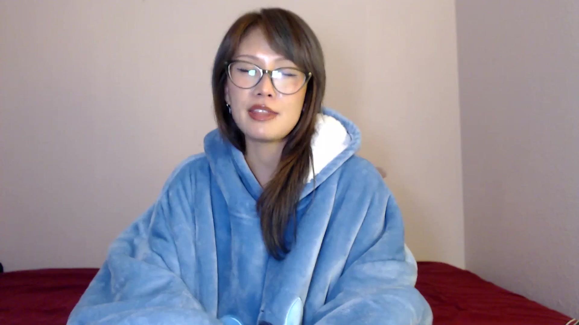 Gallery image thumbnail from Sleepych3w's myfreecams stream on, 04/16/2025, 06:17 image 5 of 20