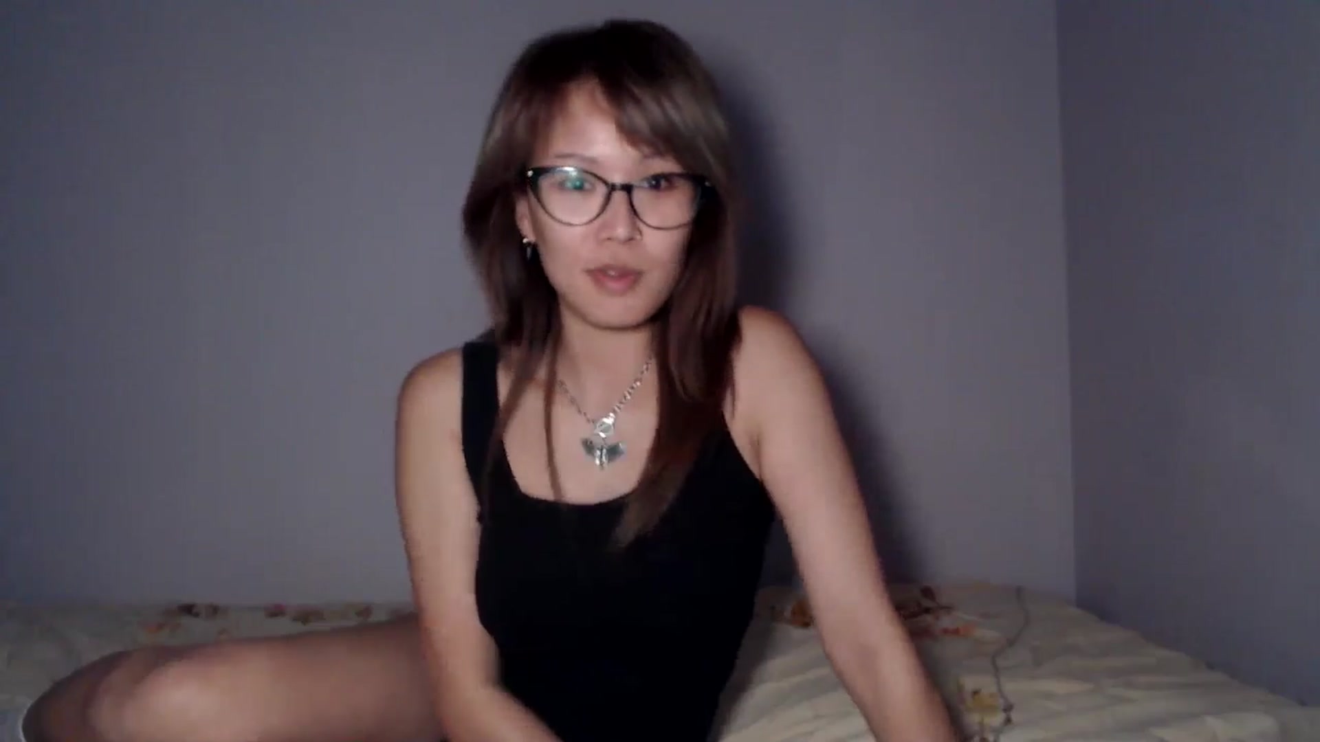 Gallery image thumbnail from Sleepych3w's myfreecams stream on, 04/25/2025, 06:10 image 3 of 20